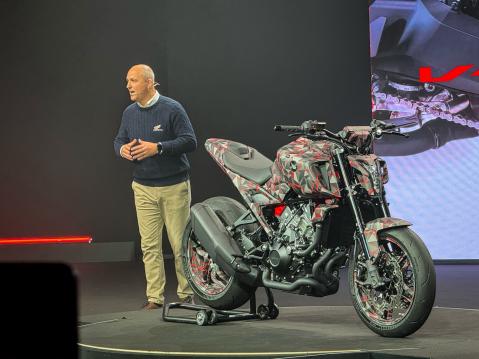 Honda V3R 900 Compressor -prototyyppi.