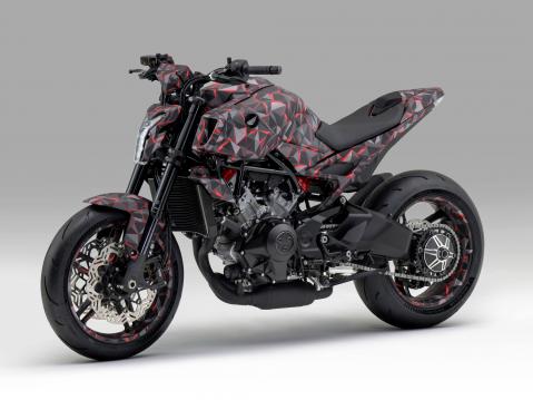 Honda V3R 900 Compressor -prototyyppi.