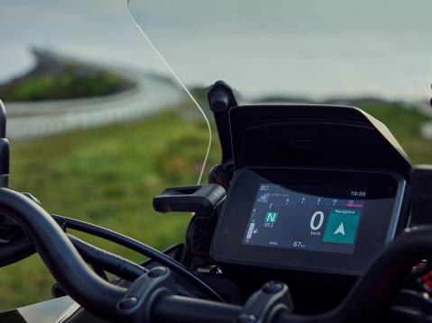 Honda CB1000GT vuosimallia 2026.