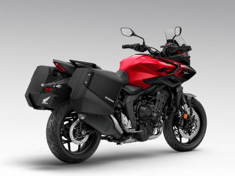 Honda CB1000GT vuosimallia 2026.