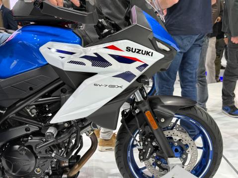 Suzuki SV-7GX. Kuva Eija Kyllönen / Motouutiset.fi.