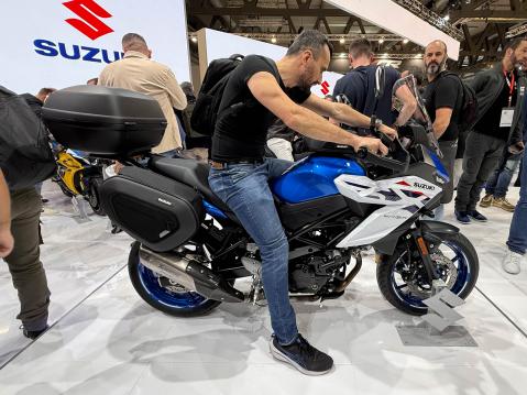 Suzuki SV-7GX. Kuva Eija Kyllönen / Motouutiset.fi.