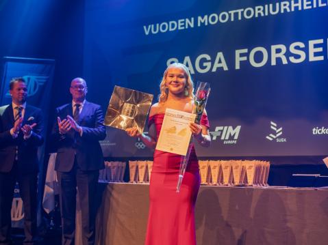 Saga Forsell on vuoden moottoriurheilija 2025. Kuva Jussi Pietarinen Photography.