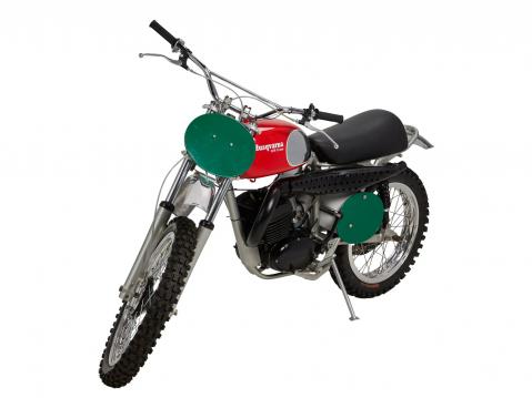 Steve McQueenin 1971 Husqvarna 250 Cross. Kuva Julien's Auctions.