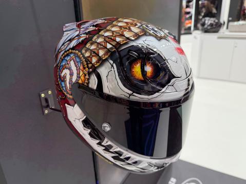 ...vai olisiko kalkkarokäärme sittenkin parempi?