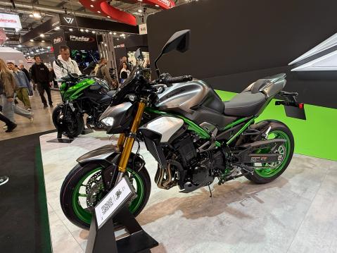 Kawasaki Z900 SE Performance