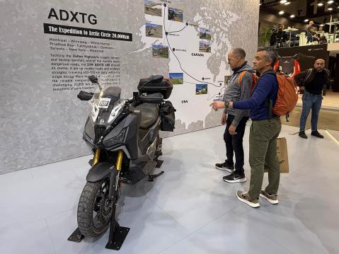 Joku on tehnyt vähän pidemmän reissun SYM:lla.