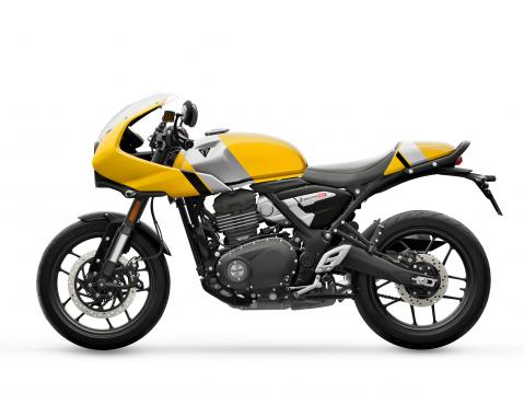 Triumph Thruxton 400 mallivuodelle 2026.