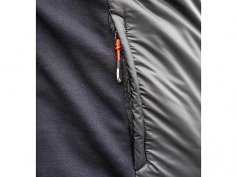 Halvarssons H80 -touringajoasu.