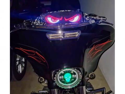 Moto Eyes