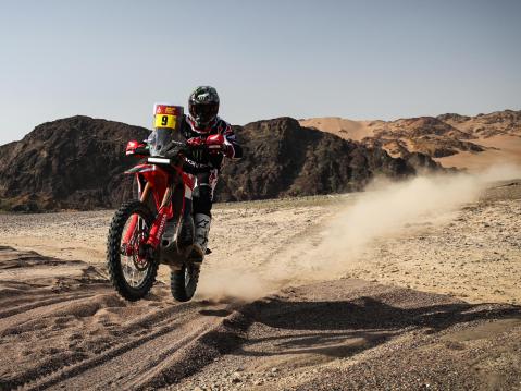 Hondan Ricky Brabec ajoi kakkoseksi 3. etapilla ja on kokonaiskisan kakkonen. Kuva: A.S.O./ Le Floc'h/DPPI.