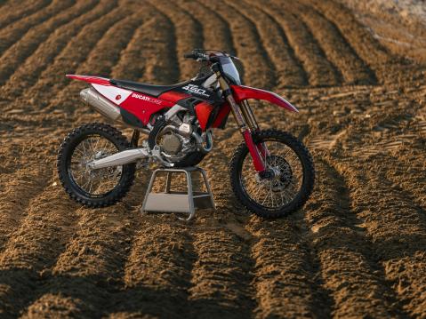 Ducati Desmo450MX Factory.