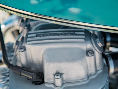 Honda CB750, uniikki hiekkavaluprototyyppi vuodelta 1968.