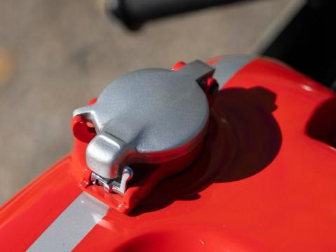 Hondan vuoden 1967 Grand Prix -malli RC174:n millintarkka replika.