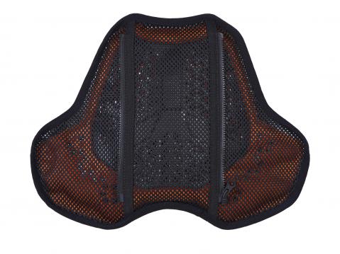 Yksiosainen suoja verkkoadapterissa.