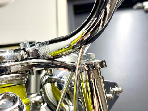 Mika Lehtosen luomuksen vaijerit on kätketty ohjaustangon sisään.