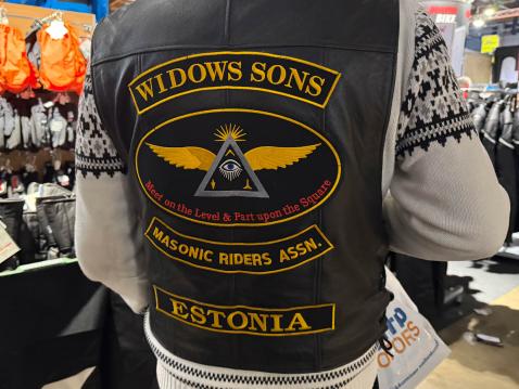 Widows Sons, Estonia