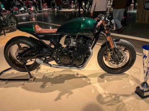 Nro. 302 Honda CB750K 'EVO' vm. 1979 Rakentaja: Marcus Hyden Pyörä oli myös näyttelyn paras pyörä.