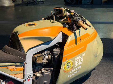 Nro. 211 Suzuki GSX-R 750W 'Dustbin' vm. 1992 Rakentaja: Matias Tetri