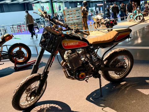 Nro. 219 Yamaha XT600 vm. 1997 Rakentaja: Leevi Luostarinen