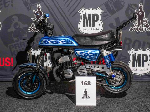 Juho Säippä  Suzuki PV50 Kuva: Heidi Koivunen