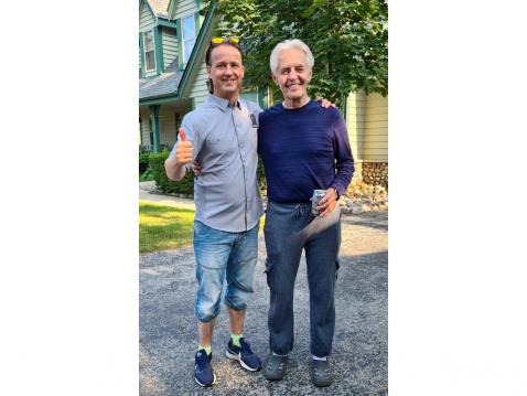 Saksan flat track sarjan promoottori mahdollisti tutustumisen Flattrack legendaan Bill Werneriin ja ystävät tapasivatkin Davidsson roadilla Bill Wernerin kotona, ensimmäisen Harley Davidsonin tallin naapurissa Millwaukeessa.