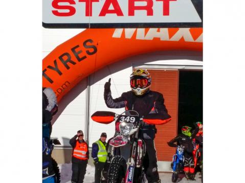 Mami starttaamassa elämänsä toisiin Päijänteen Ympäriajoihin vuonna 2018.