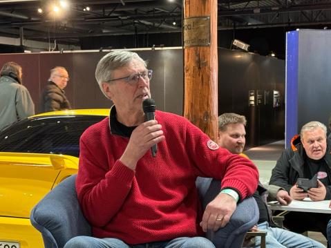 Harri Granö paneelikeskustelussa.