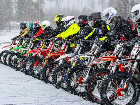 A250 2. erän startti. Kuva: Kiia Salminen