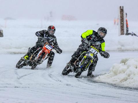 #51 Miklas Salminen ja #88 Aatos Pirttinen. Kuva: Kiia Salminen