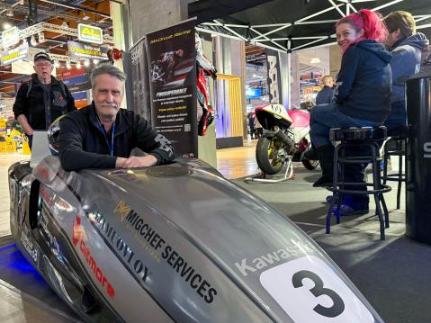 Marko Hurme on korjannut KymiRingillä vaurioituneen pyöränsä ja valmiina tulevan kauden kisoihin.