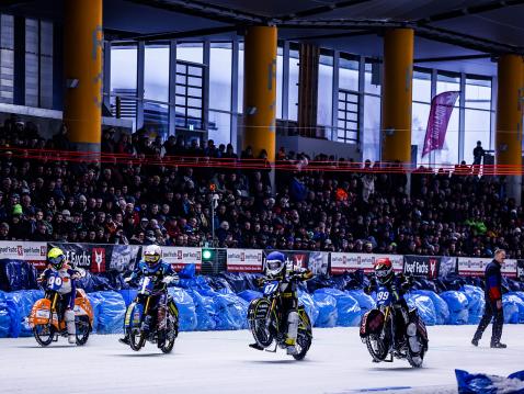 Toivottavasti suomalaiset Max Koivula ja Heikki Huusko sijoittuvat mitaleille. Kuva FIM.