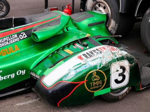 Marko Hurmeen pyorä vaurioitui KymiRingin kolarin seurauksena. Kuva: Harjukuvat