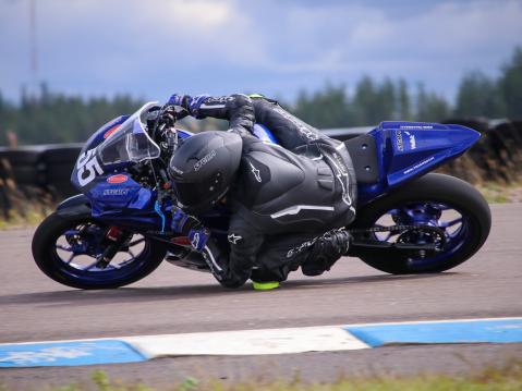 Aatos Taipale viime vuonna KymiRingillä ajetuissa osakilpailuissa. Kuva: Hinni Harju