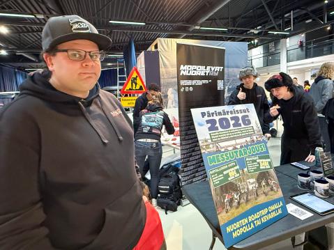 Seppo Airaksinen kertoi tulevista 'Pärinäreissuista'.