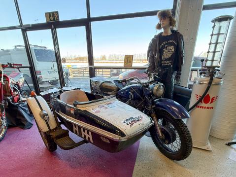 IC Planeta 350L  'Rottapyörä' vm. 1964 Omistaja: Miika Viinikka