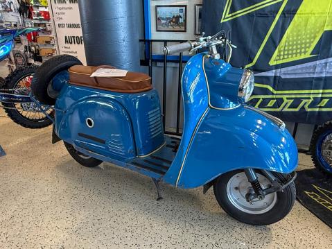 Tula T200M vm. 1964 Omistaja: Kake Nieminen