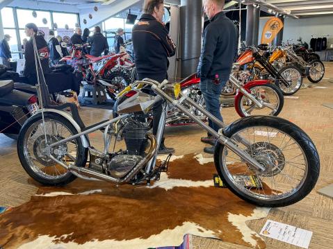 Suzuki Savage LS650 vm. 1991 Omistaja: Hannu Jaakkola