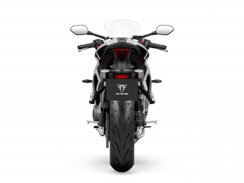 Triumph Daytona 660 vuosimallia 2026.