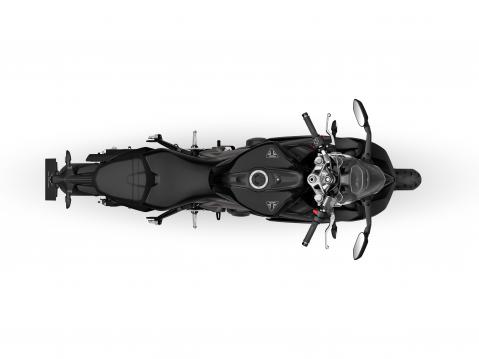 Triumph Daytona 660 vuosimallia 2026.