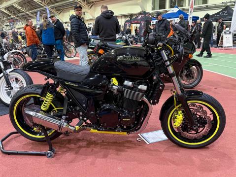 Nro. 59  Suzuki GSX 1400 K2 vm. 2002 Omistaja: Roy Mustamäki