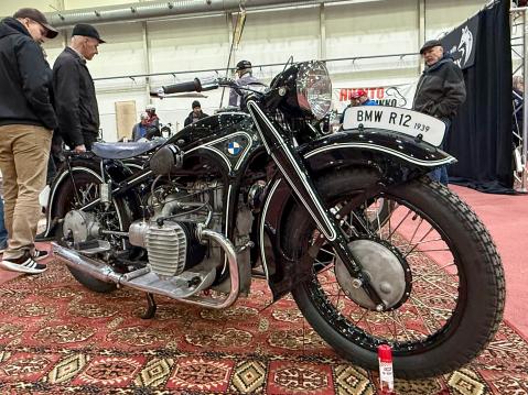 Nro. 106 BMW R12 vm. 1939 Omistaja: Markku Peura