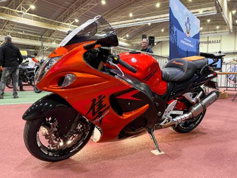 Nro. 137 Suzuki Hayabusa vm. 2008 Omistaja: Juha Tuovinen