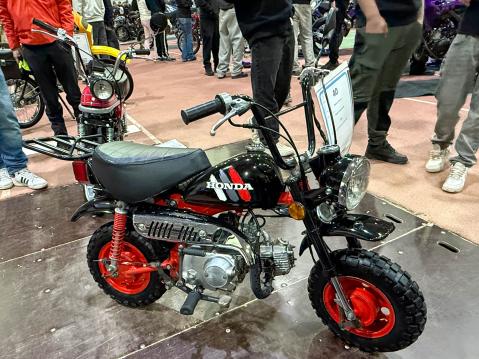 Nro. 40 Honda Monkey Z50J vm. 1996 Omistaja: Rasmus Ekonen