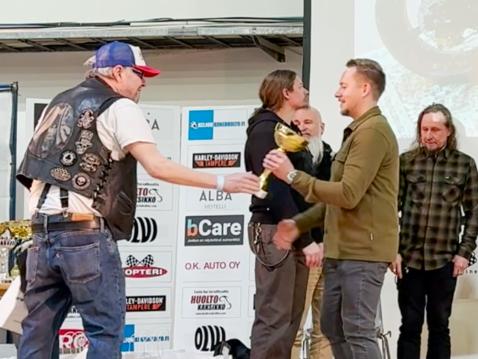 Marcus Hydénin  Honda CB750K EVO vm. 1979 palkittiin ensin Racer-luokan parhaana pyöränä.