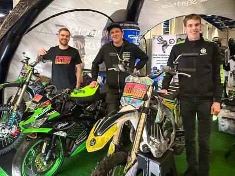 Kuopion MP-näyttelyssä Westberg on omalla tiimillään, eli mukana ovat Niko Säkkinen ja nuori suojatti Vili-Casper.