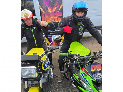 Artsi ja Niko Säkkinen.