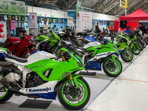 Kawasakin juhlaloistoa: Kawa on ollut 60 vuotta Suomessa!