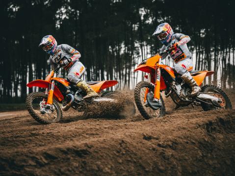KTM:n SX-mallistoa vuodelle 2027.