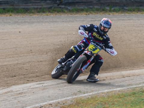 Saku Purtilo, numero 3, vauhdissa. Kuva Burt Racing.